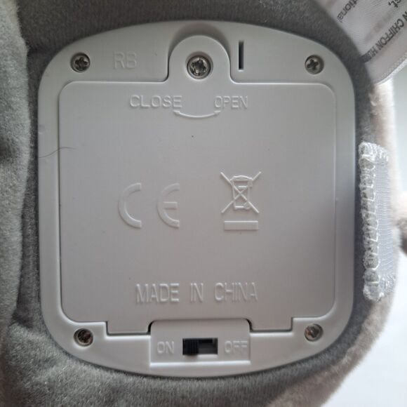 GUND Baby Animated Flappy The Elephant Plush Stuffed Toy Sings Plays Peek A Boo! - Picture 14 of 16